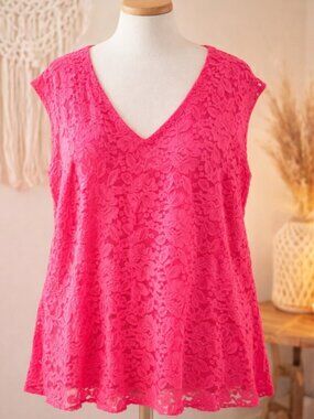 Torrid Pink Lace V-Neck Sleeveless Top Plus 2 (XL) Romantic Coquette Y2K Layer
